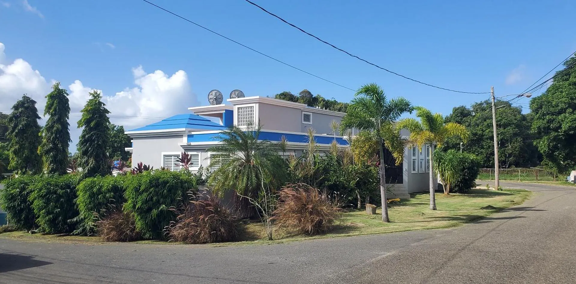 2 Palmas Str Hotel Aguadilla Guest house